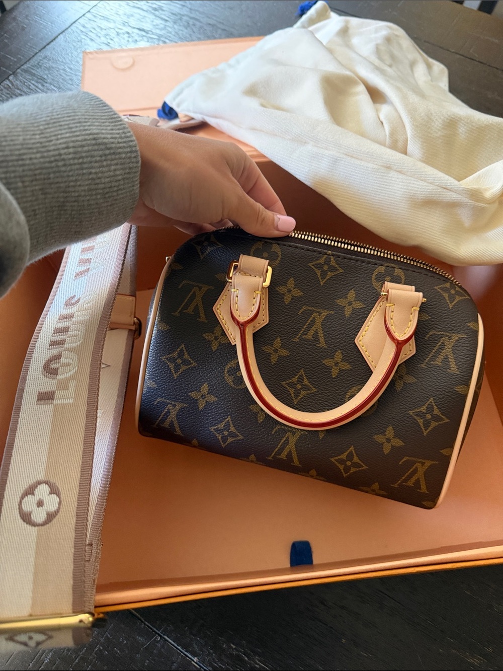 Louis Vuitton Speedy 20 - Picture 4 of 9